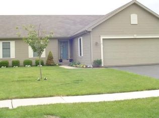 10379 Scarlet Oak Dr, Perrysburg, OH 43551