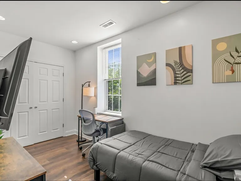 846 N 25th St #3 — Photo 10