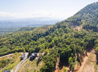 2125 Seagle Hollow Rd, Sevierville, TN 37876