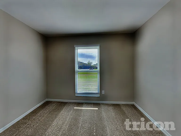 804 Elmwood St — Photo 10
