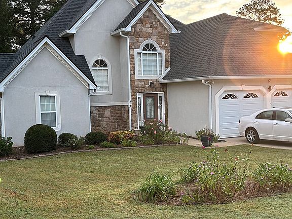 4th image of 4195 High Country Dr
