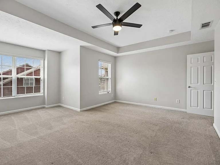 8261 Rossi Rd — Photo 30
