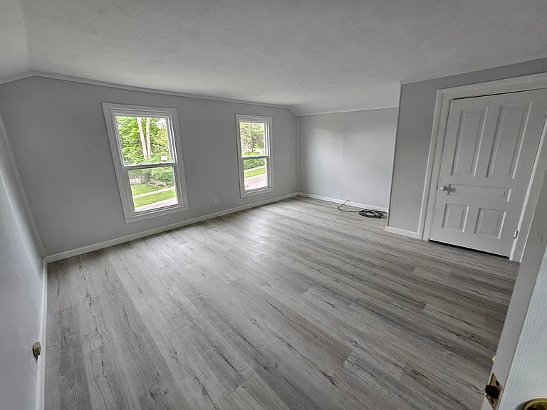 117 N Grant St — Photo 10