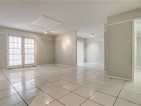 2nd image of 8560 Park Ln #126