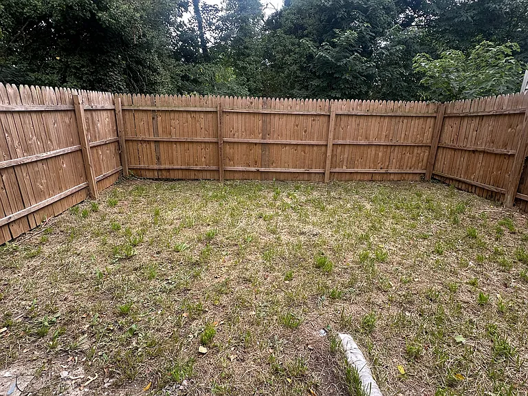 4125 Potter St — Photo 7