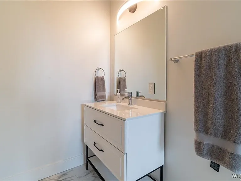 340 Bird Ave #202 — Photo 18