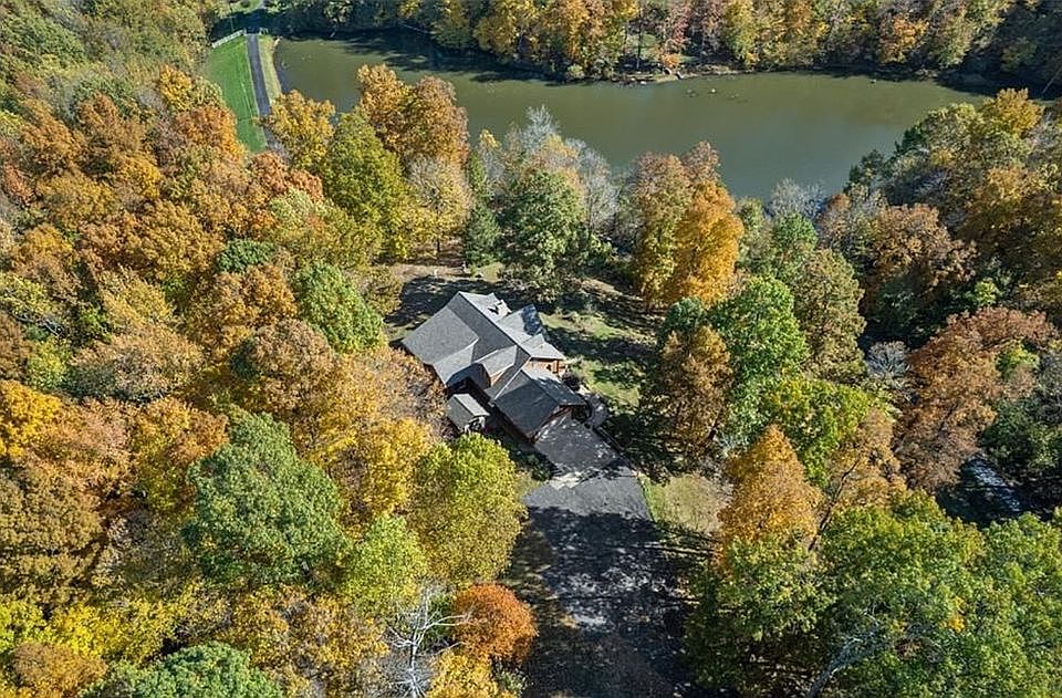 1st image of 53 Bonanza Ln