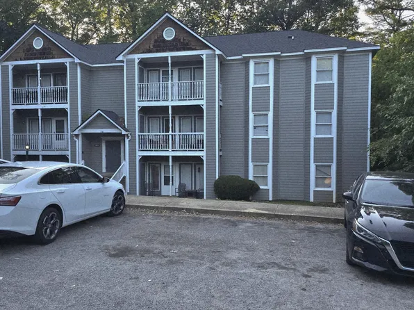 1331 Park Glen Dr APT 101, Raleigh, NC 27610