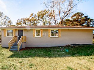 3617 Oakwood Dr, Adamsville, AL 35005