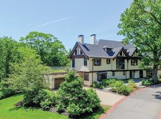 34 Welch Rd, Brookline, MA 02445