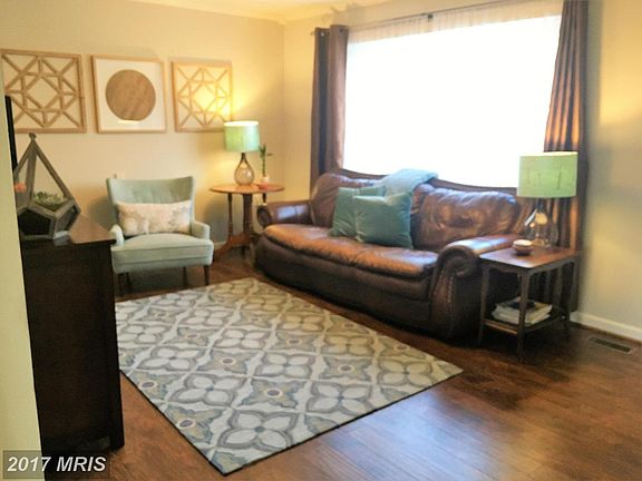2nd image of 4990 Linganore View Dr
