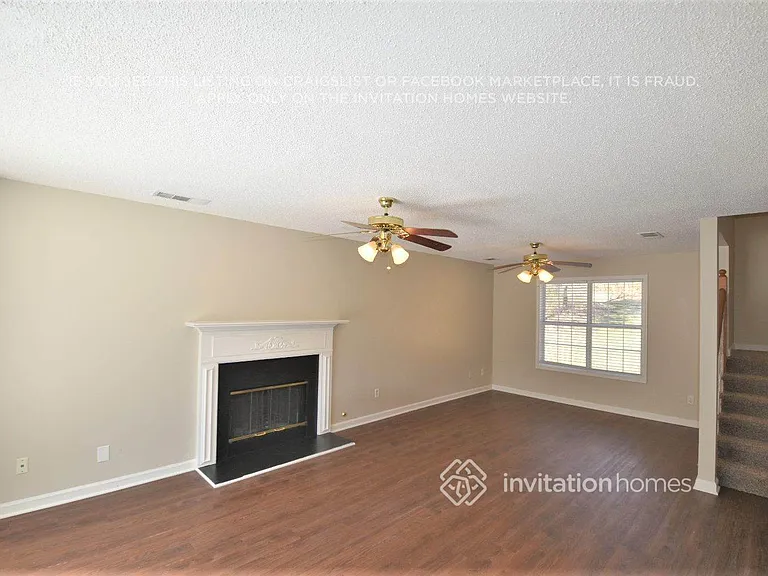 1011 Crown River Pkwy — Photo 2