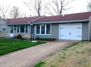 225 Du Bourg Ln, Florissant, MO