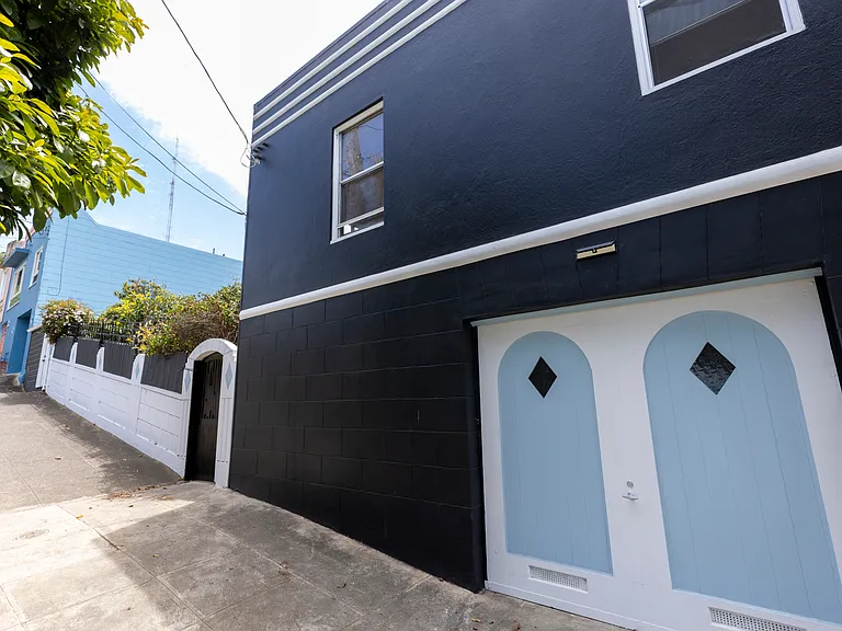 3501 Jennings St — Photo 48