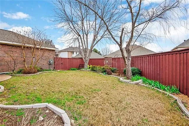 spacious backyard
