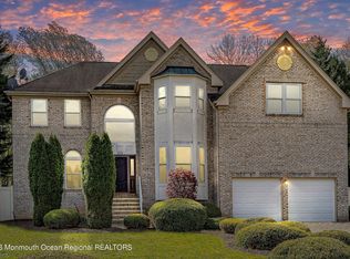 328 Autumn Hill Dr, Morganville, NJ 07751