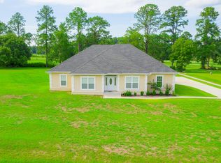 4113 Mulligan Cir, Blackshear, GA 31516