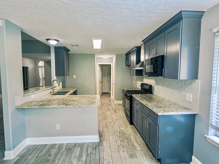 3231 Candlepine Dr — Photo 5