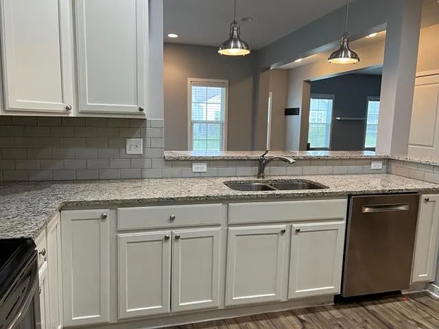 5545 S Prairie View Dr — Photo 2