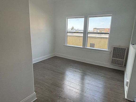 2nd image of 2820 W 8th St APT 33