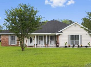 604 Parkside Dr, Thibodaux, LA 70301
