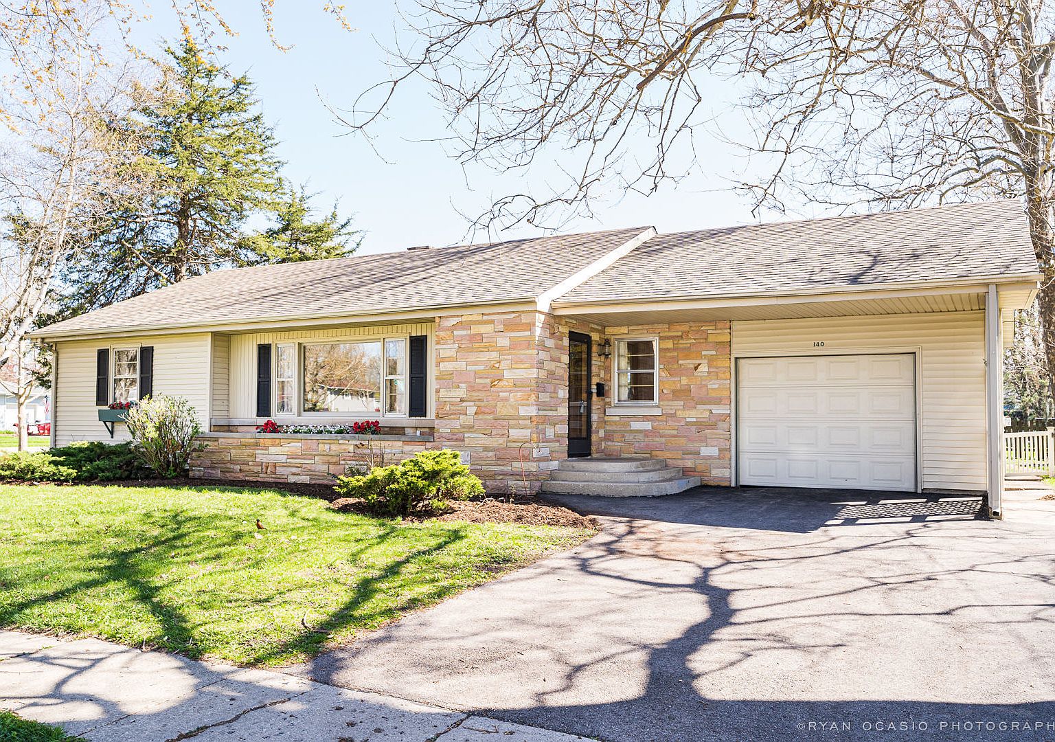 140 E Alden Pl, Dekalb, IL 60115 Zillow