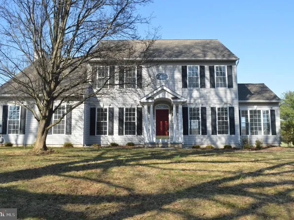 6329 Belmont Cir, Mount Airy, MD 21771