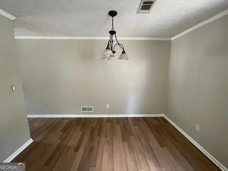 1300 Kennesaw Trace Ct NW — Photo 9