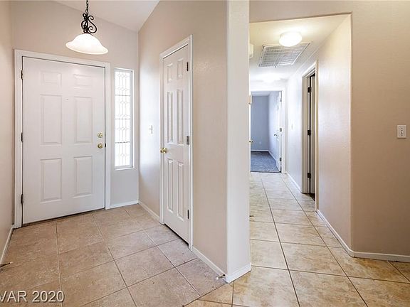 5th image of 5209 Paola Ct