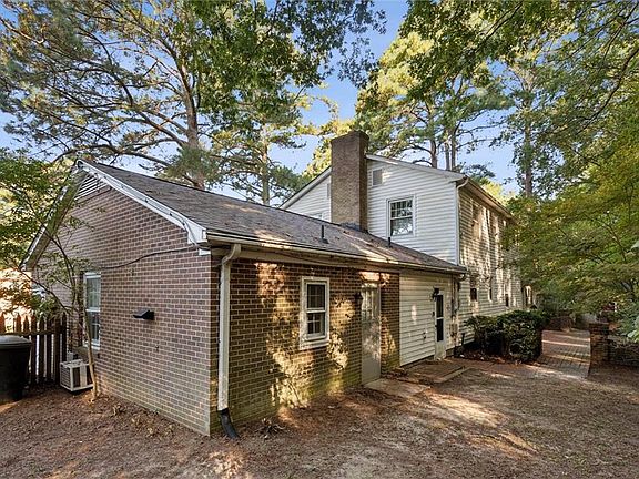 4th image of 206 Massell Ct