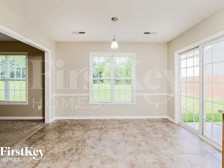 5122 Fiddlers Run Dr — Photo 6