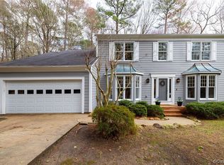 2905 Cove Ridge Rd, Midlothian, VA 23112