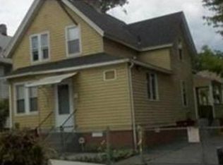 77 Adams St, Springfield, MA 01105