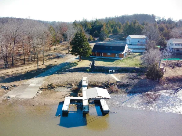 22543 Peppermint Dr, Warsaw, MO 65355