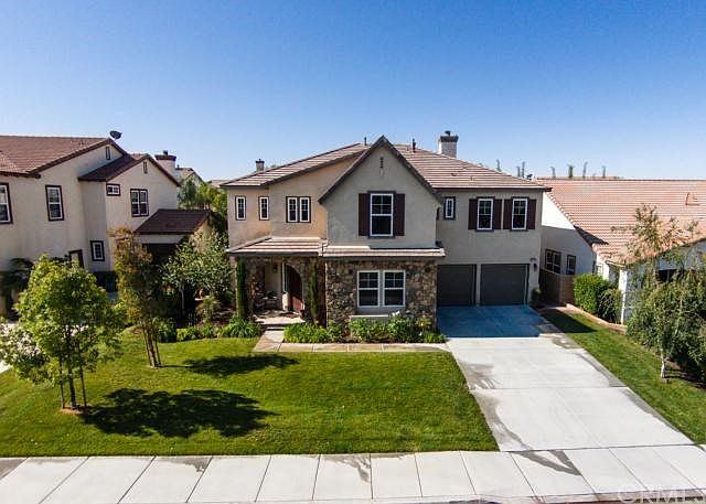 1st image of 30205 Trois Valley St