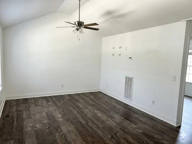 1804 Wendell St #B — Photo 9