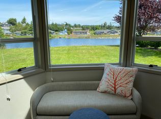 5600 Chehalis Pl, Blaine, WA 98230