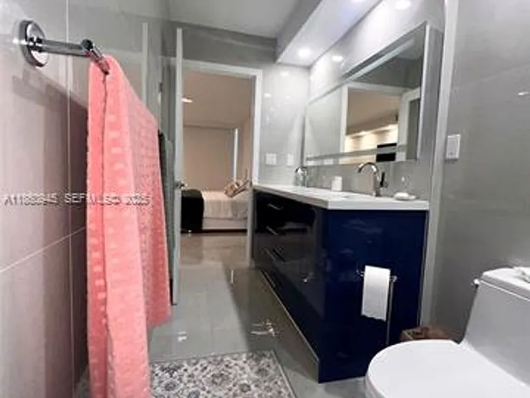 100 Bayview Dr #CU-1524 — Photo 11