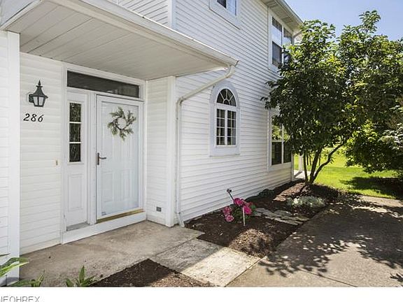 2nd image of 286 Vista Cir