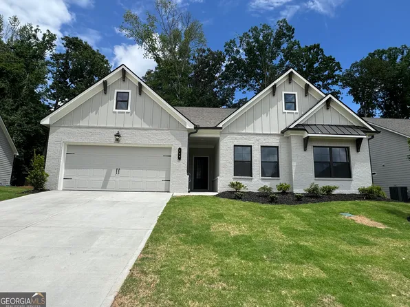 200 Rosewood Park Dr, Hoschton, GA 30548