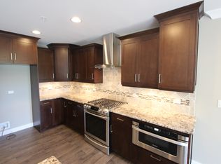 148 N. Water St. #201, Batavia, IL 60510