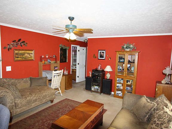 3rd image of 1816 Cromwell Dr