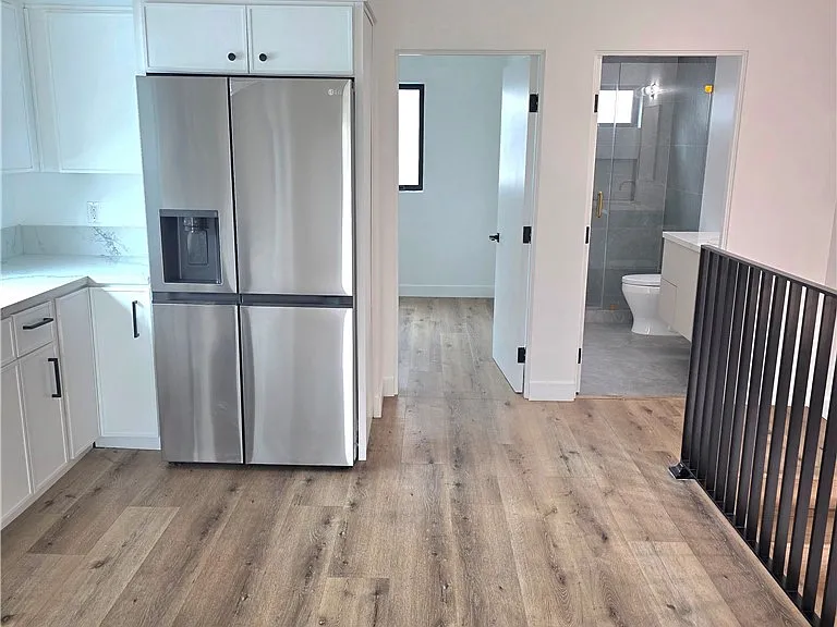 6128 Hazeltine — Photo 5