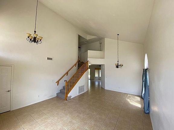 3rd image of 1218 E Sheena Dr