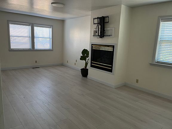 5th image of 763 15th St