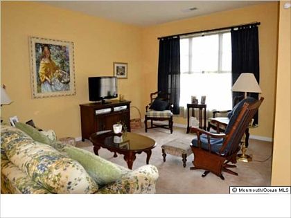 3rd image of 421 Sophee Ln
