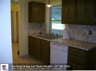 1035 NW 90th Way, Plantation, FL 33322