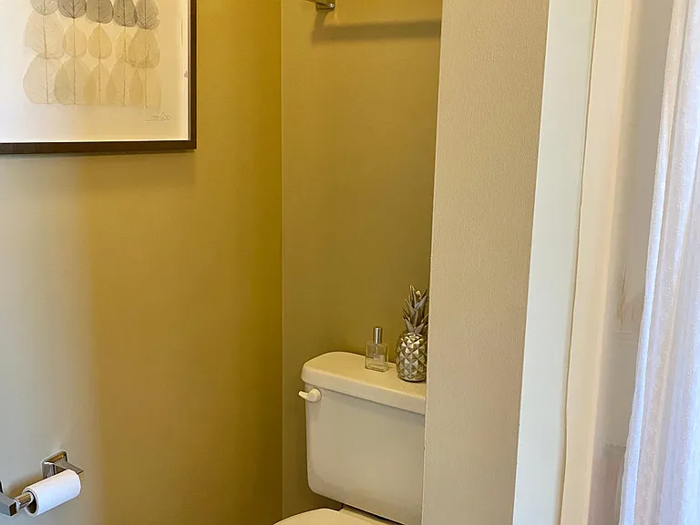 2738 E Bressingham Way — Photo 13