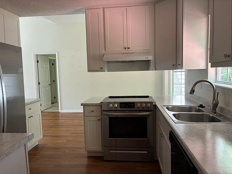 306 W Wyatts Pond Ln — Photo 11