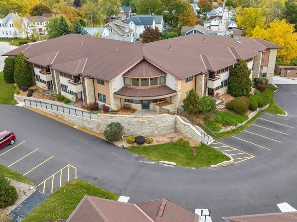 N89W16301 Main STREET #C5, Menomonee Falls, WI 53051